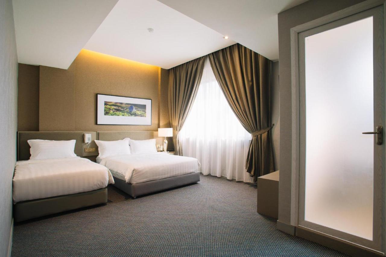 סיברג'איה De Cyber Boutique Hotel מראה חיצוני תמונה